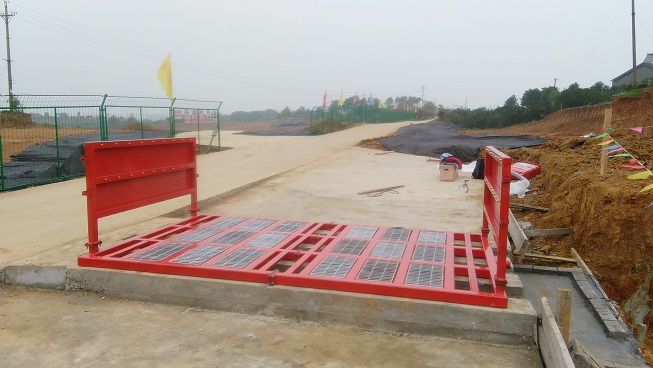 襄阳谷城工地感应洗车机 工地专用洗轮机 建筑工地自动洗车机图1