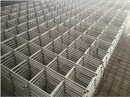 建筑钢筋网片钢丝网加粗建筑用水泥防裂钢丝镀锌网片直径3mm孔径50*50图2